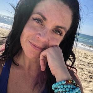 Meet your Posher, Lacey